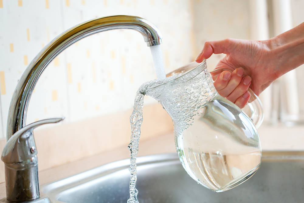 France : la qualité de l'eau du robinet s'améliore malgré une répartition inégale