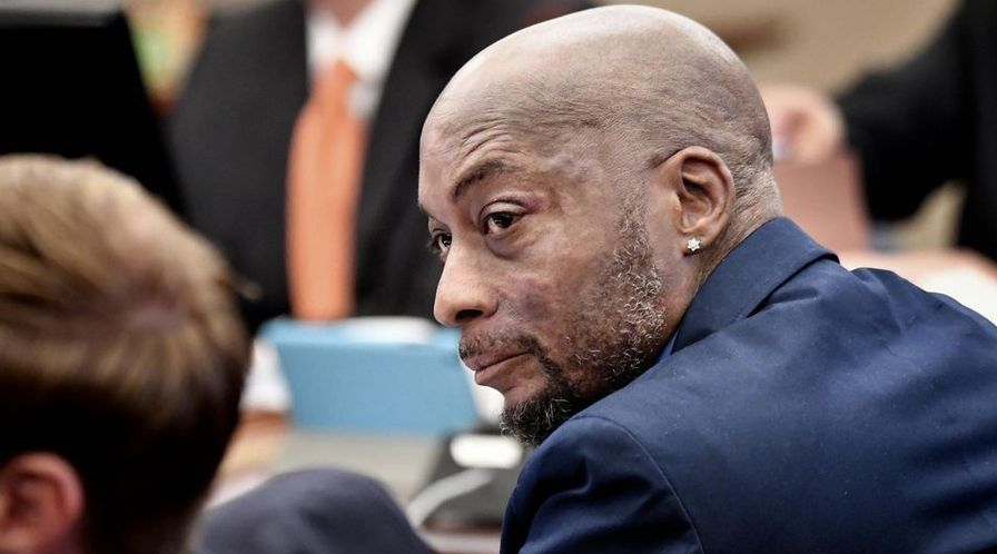 Dewayne Johnson attaque Monsanto en justice