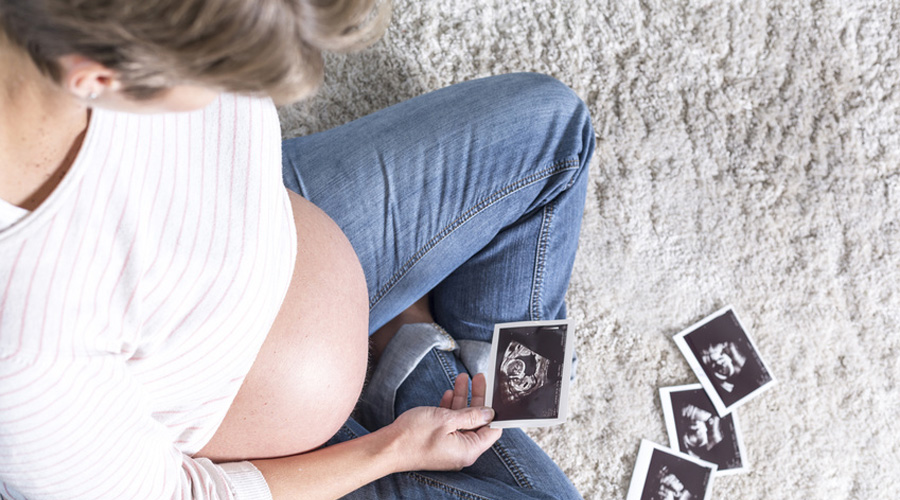 femme enceinte écho