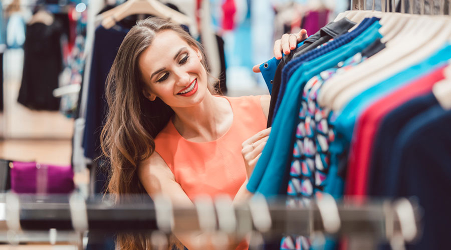 Femme et vêtements